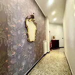 Near Acquario & Porto Antico - Scassi Hospital Genua