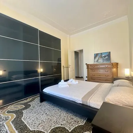 Near Acquario & Porto Antico - Scassi Hospital * ג'נובה
