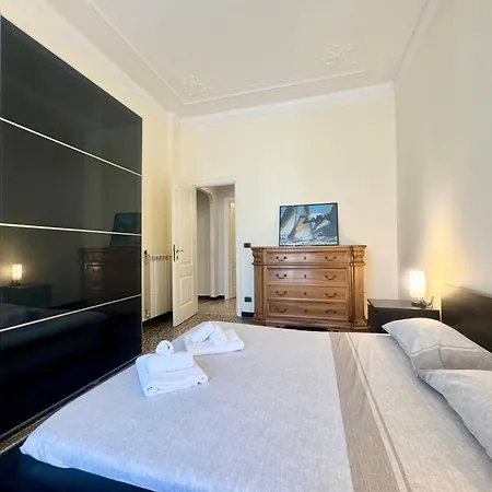 Near Acquario & Porto Antico - Scassi Hospital 公寓 *