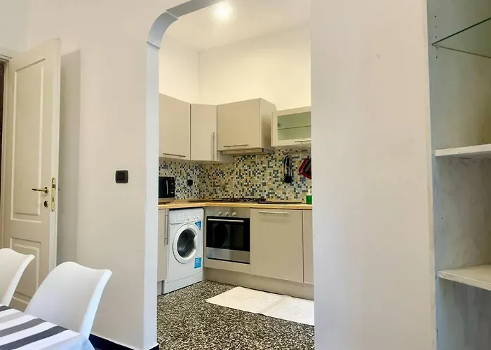 Near Acquario & Porto Antico - Scassi Hospital Appartement Genua