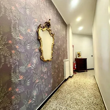 Near Acquario & Porto Antico - Scassi Hospital Genova
